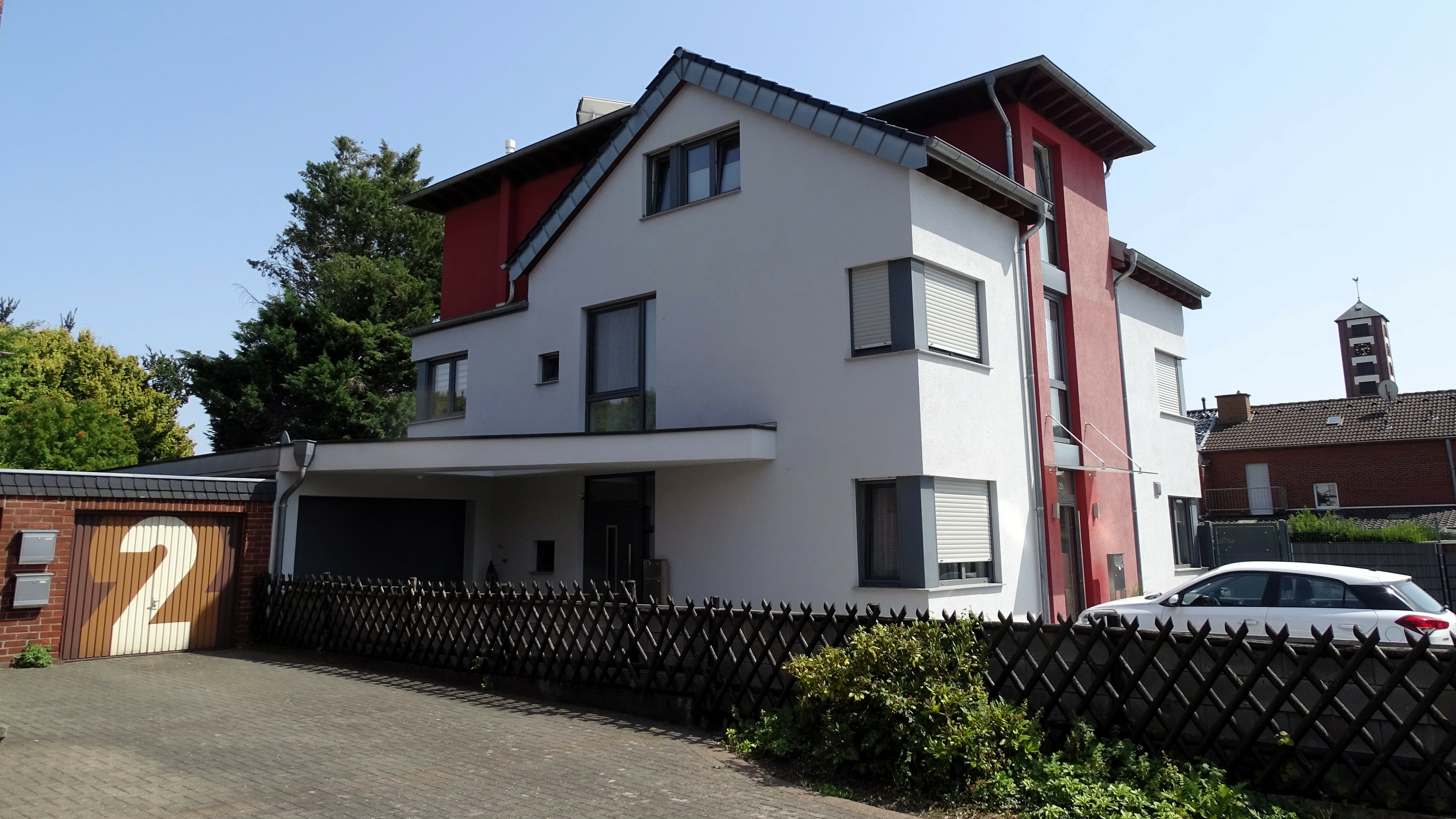 Architekten-Traum bei Köln: High-End Maisonette mit Smart Home & Wellness-Garten (ETW 1)