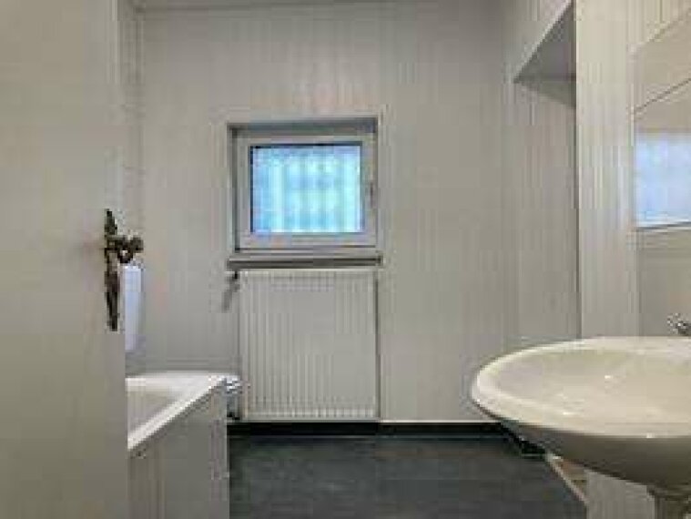 Badezimmer anderer Blickwinkel